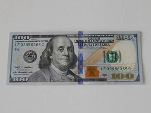 BASS GUITAR CALLED THE BRAND NEW US $100 ONE HUNDRED DOLLAR BILL CIRCULATED 2.