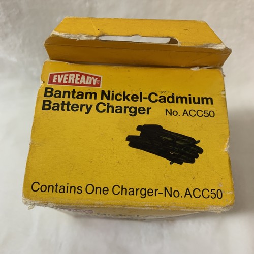 VTG Eveready Nickel-Cadmium Battery Charger #ACC50 120 Volts AC MADE IN USA - Picture 9 of 12