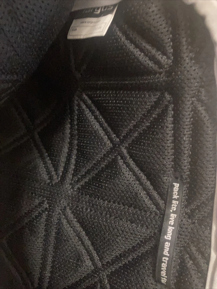 Targus Universal Neopreno Estuche Tablet Laptop Estuche Cubierta Bolsa 12”x9”x1” Foto 3 de 4