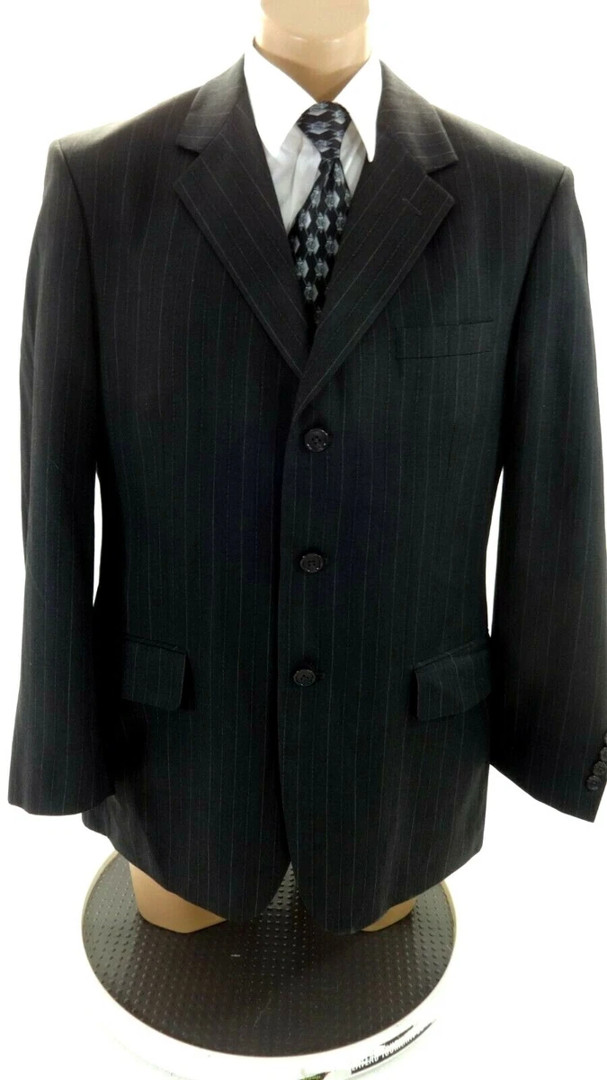 Mens 3 top button suit