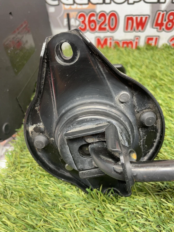 ✅ Porta neumáticos de repuesto Toyota Highlander 2019 OEM Foto 3 de 4