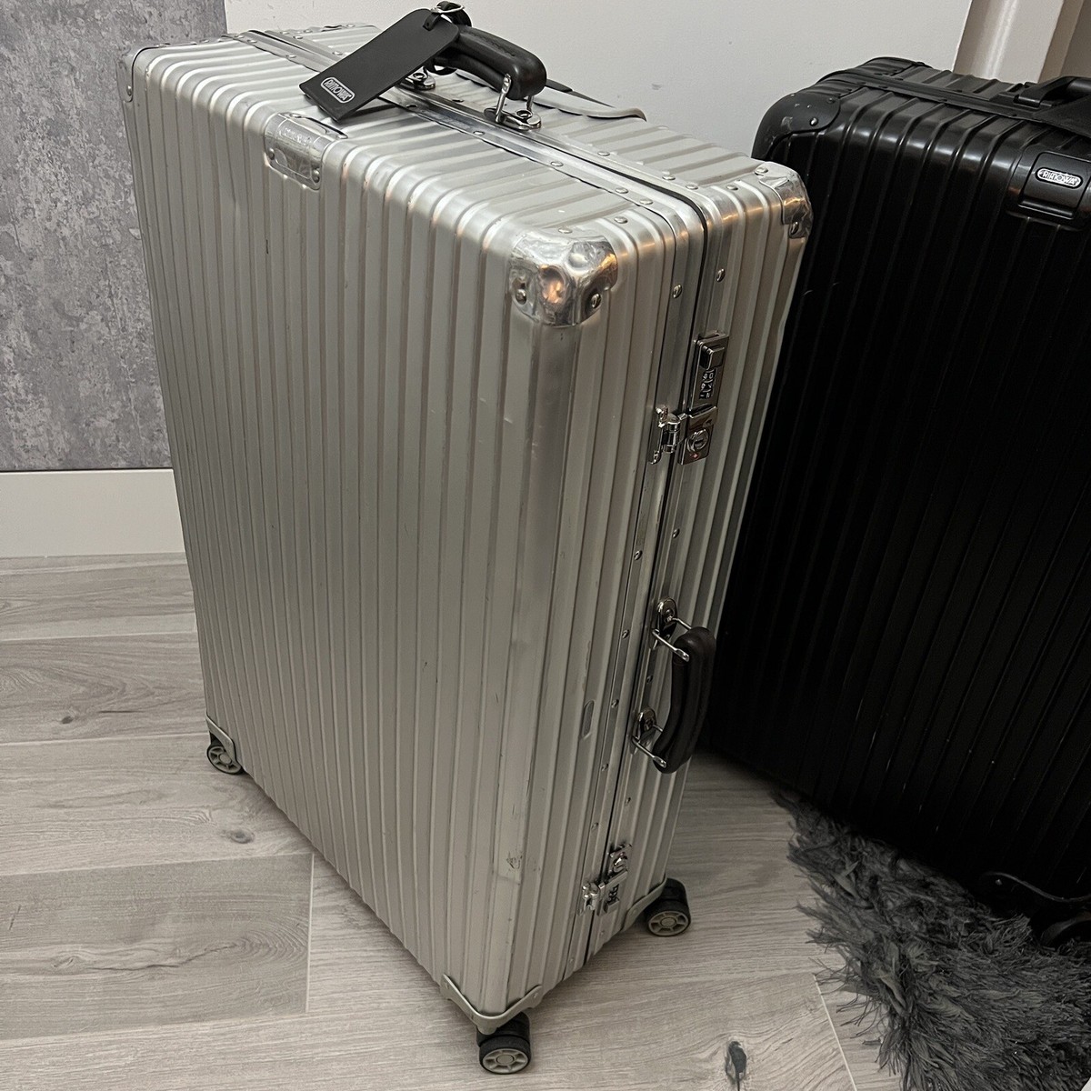 RIMOWA Classic Silver Check In L Large Aluminium 84L Suitcase