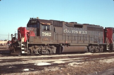 SP 7962 GP-40 BEDFORD PARK IL (SOUTHERN PACIFIC) ORIGINAL SLIDE 12