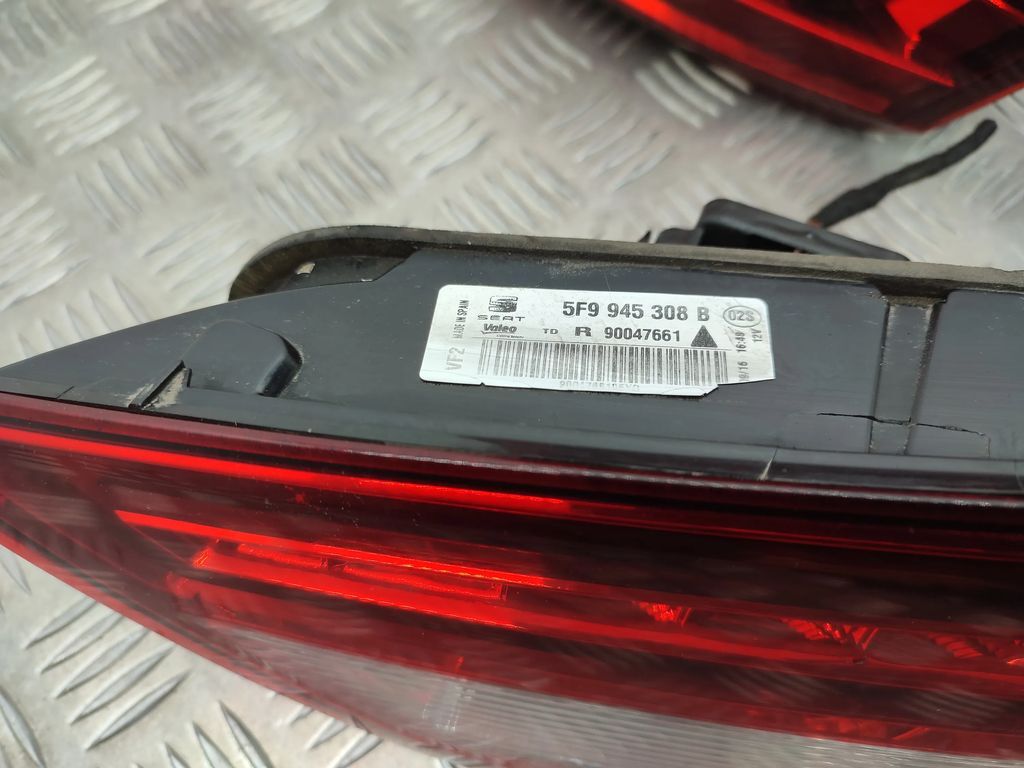 Seat Leon (5F) 2016 Rear tail lights set pair 5F9945308B SAU62257 