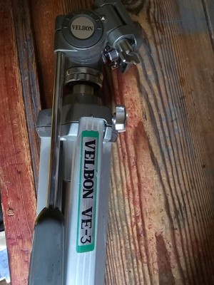 Velbon VE-3 / VE-3E Dreibeinstativ Dreibein Stativ Kamerastativ mit 2-Wege-Kopf