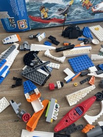 LEGO CITY: Heavy-duty Rescue Helicopter 60166 + Other Sets ? Parts Lot