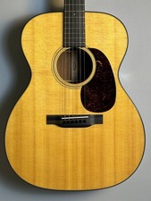 Martin 000-18 Spruce Mahogany Standard with hard case Acoustic Guitar
