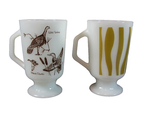 Vintage Fire King Anchor Hocking set of 2 Patio Coffee Mugs zebra patern & Bird