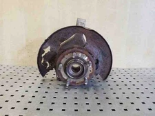 Chevrolet Captiva C100, C140 Front Right Wheel Hub 2.2 Diesel 135kw 26209594