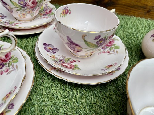 🍃 Vintage Tuscan Fine English Bone China Tea Set – “Montrose” Floral Elegance - Picture 3 of 20
