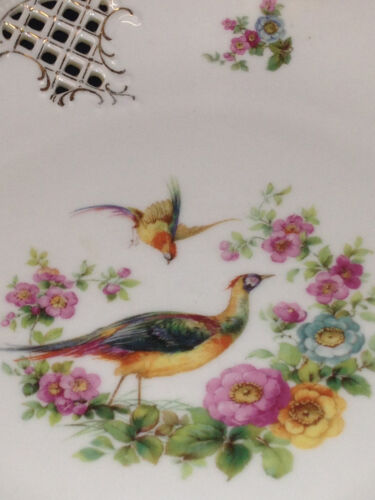 SCHUMANN GERMANY SCH166 BIRDS PHEASANTS IN CENTER PIERCED 10.25" DINNER PLATE - Picture 3 of 8