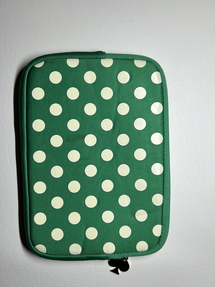 Kate Spade Verde Lunares Tablet Estuche Bolsa Pequeña Bolsa de Maquillaje Acolchada Foto 4 de 4