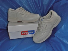 Propet M3704  Mens Lite Walking Shoe,  Bone size 10  XX ( EEEEE ) 