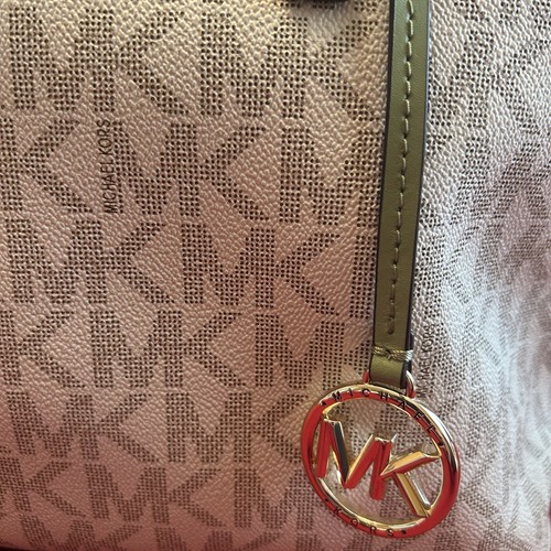 RARE Michael Kors Signature Jet Set Large Sage Green Trim Monogram Tote Bag - Picture 10 of 12