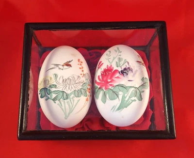 Chinese Painted Eggs x2 Vintage Cased Ornament Flower Bird Glass Wood Oriental - Image 1 of 4