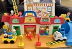 Vintage 1986 Little People Play Family Main Street #2500 Complete + Extras