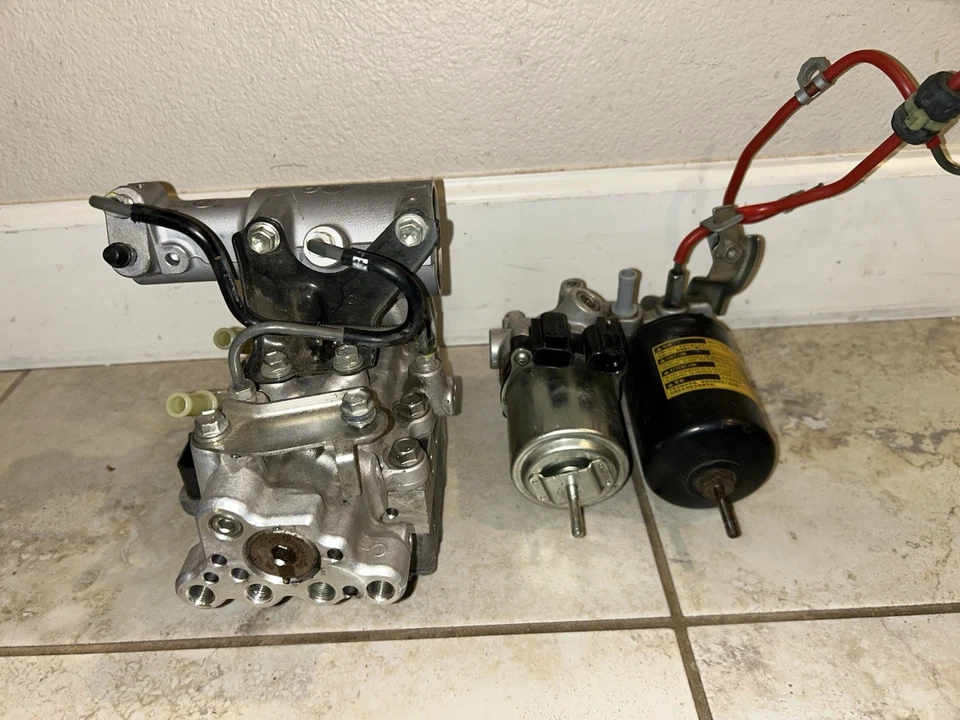 ✅TOYOTA PRIUS OEM HYBRID ABS BRAKE PUMP SYSTEM ANTI LOCK BOOSTER 2010-2015 SET ✅ - Imagem 4 de 4