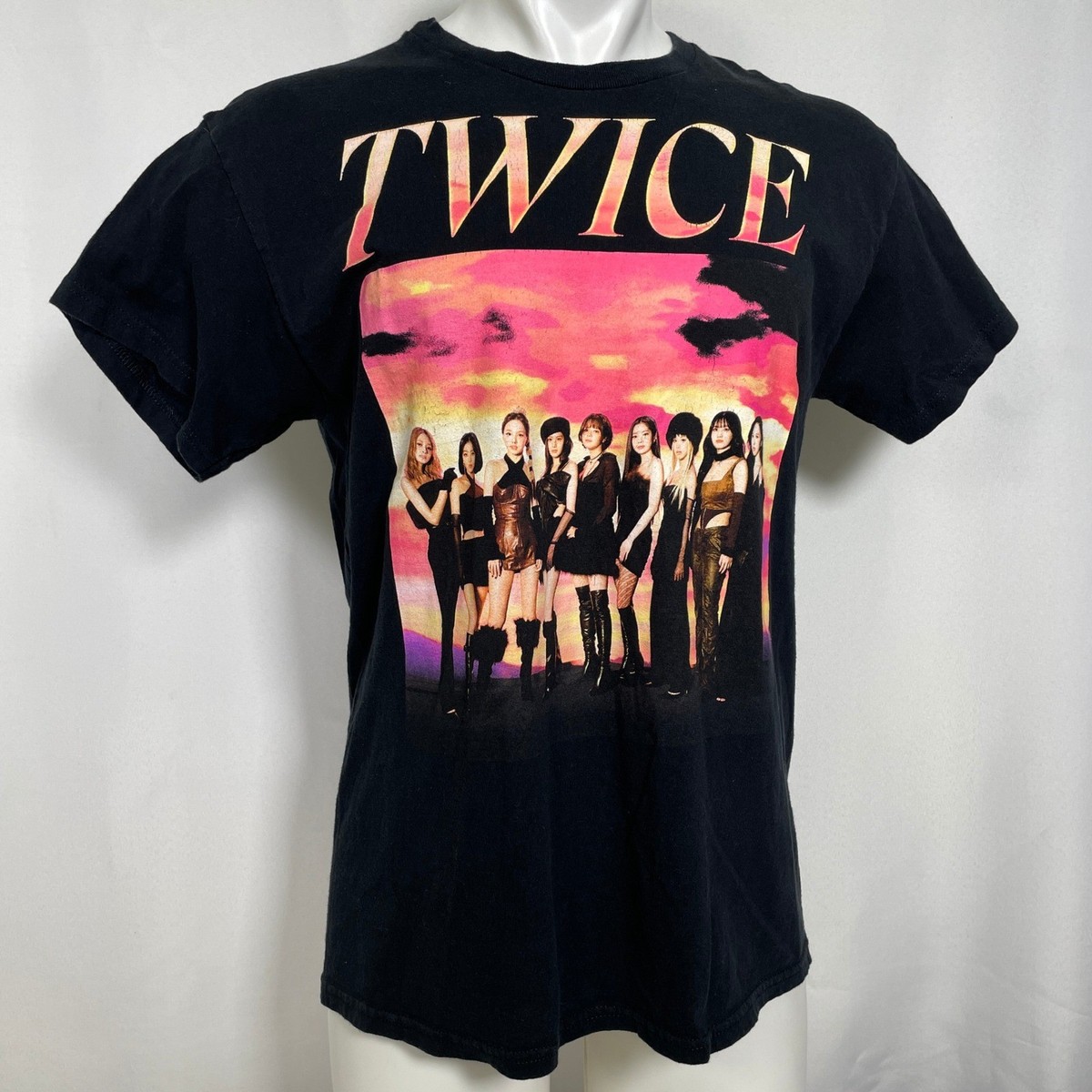 TWICE LA Pop-Up World Tour Ready to Be K-Pop Black T-Shirt Men's