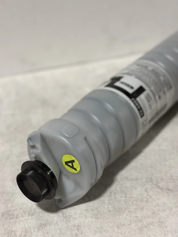 Cartucho de tóner negro Kyocera TK-6807 Foto 3 de 4