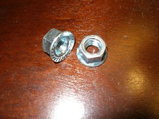 Steel Flanged BMX FIXIE Axle Nuts 3/8" 10mm x 26T Set of 2 1 Pair SILVER