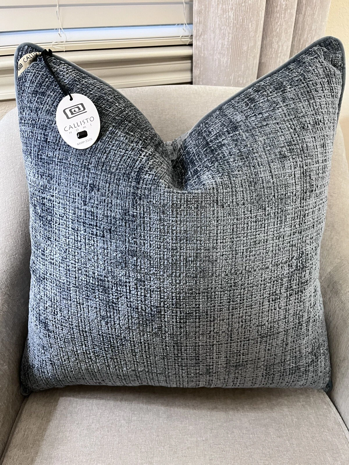 1-NWT CALLISTO HOME WEAVE DESIGN DECORATIVE THROW PILLOW ( T0020F11 )