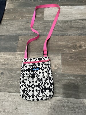 KAVU For Keeps Purse Crossbody Bag Black & Pink
