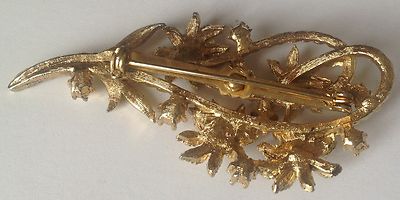 Broche Vintage Couleur Or Avec Perles Fines Et Cristaux Roses - Ancien Bijou Occasion
