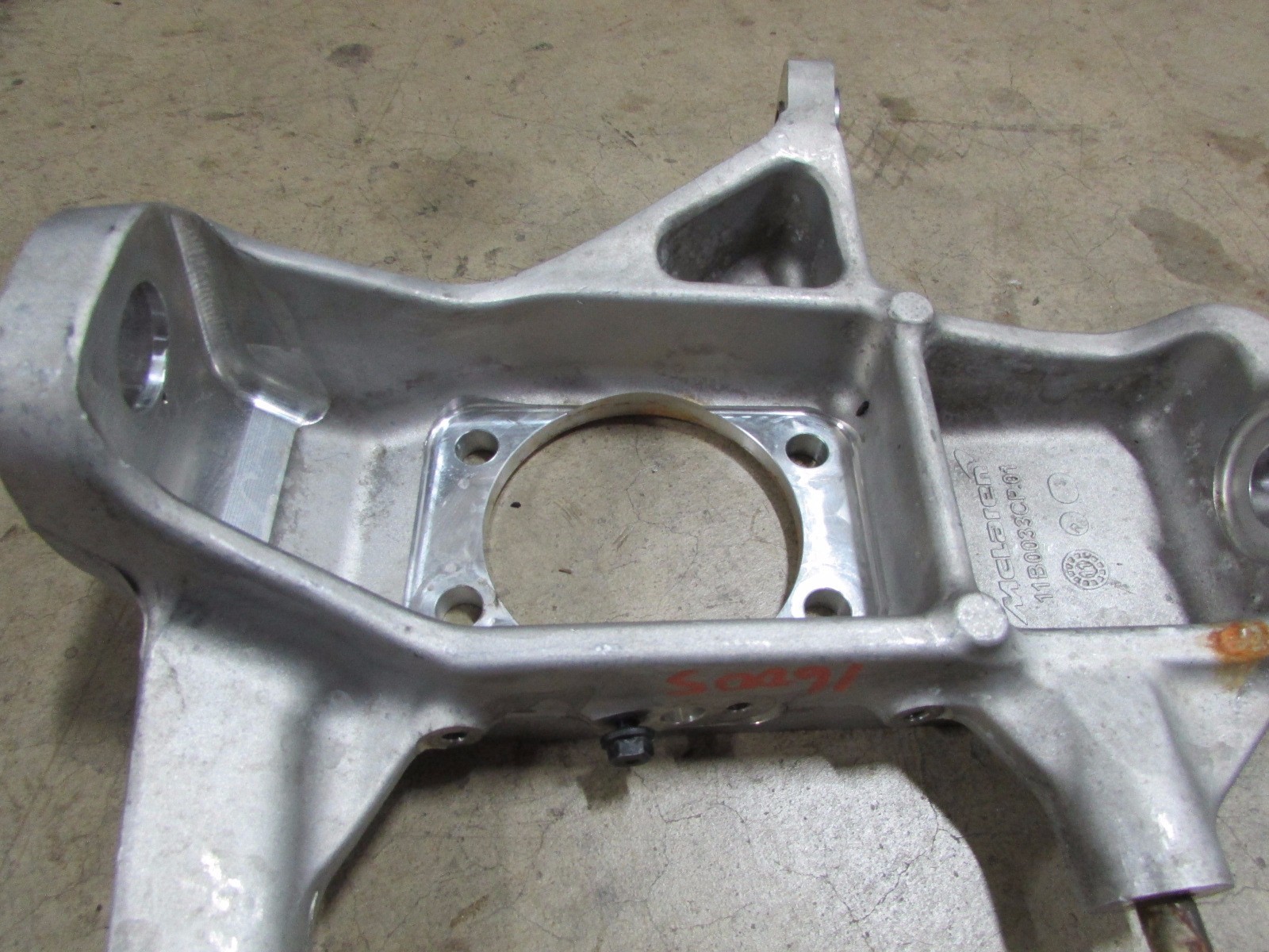 McLaren MP4-12C, LH, Left Front Knuckle/ Upright W/O Hub, P/N 11B0033CP01