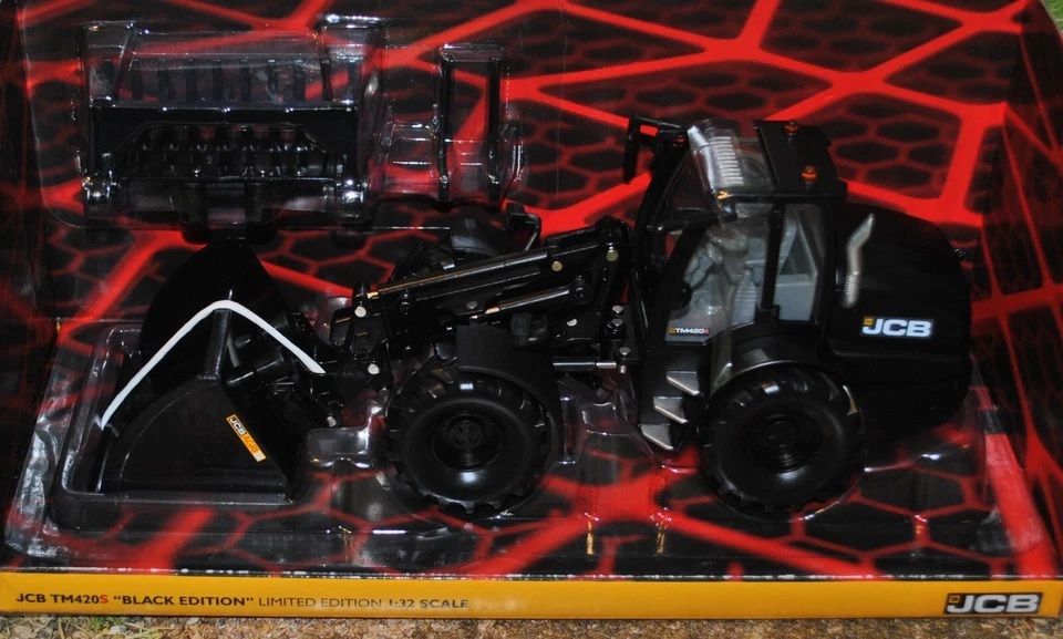 BRITAINS 43387 1/32,JCB TM420S BLACK LOADALL TRACTOR, LTD ED ,NEW - Image 3 of 4