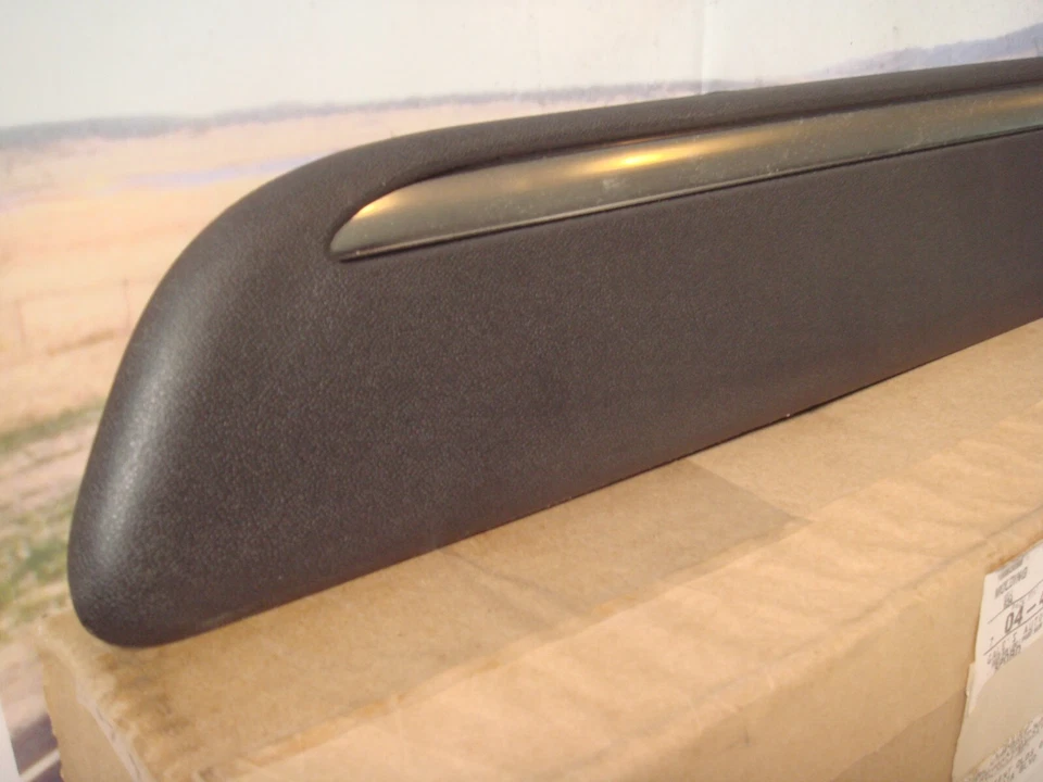 Moldura de puerta trasera izquierda Chevrolet Trailblazer EXT 2002-2006 GMC Envoy 15053096 X6 Foto 2 de 4