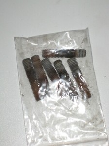 Triumph Trophy 900 Krümmer Stehbolzen, Schrauben Bj.96, 31867km