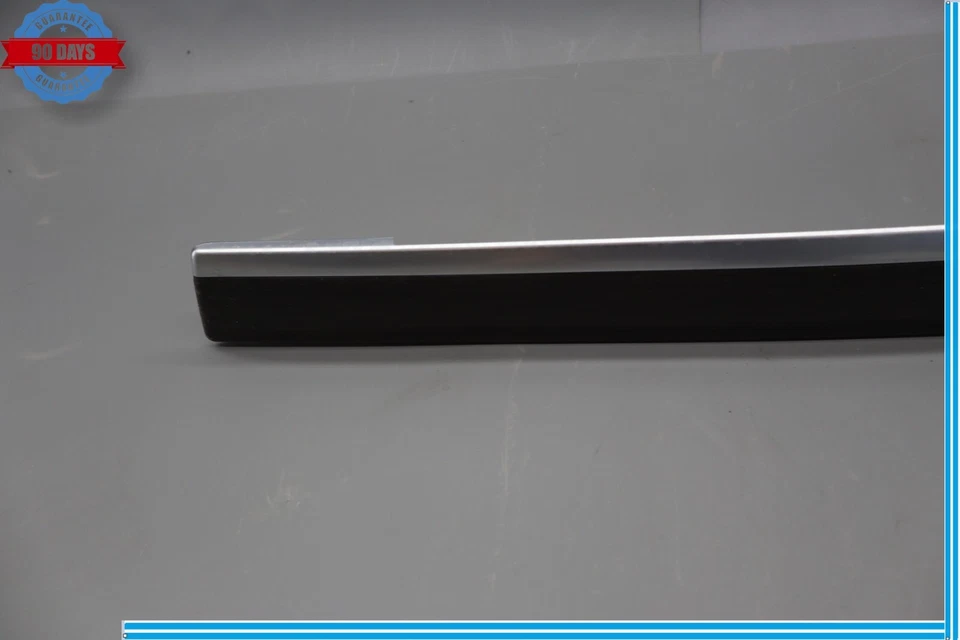 09-15 宝马 750Li xDrive 右前门内板装饰 Oem — 第 4/4 张图片