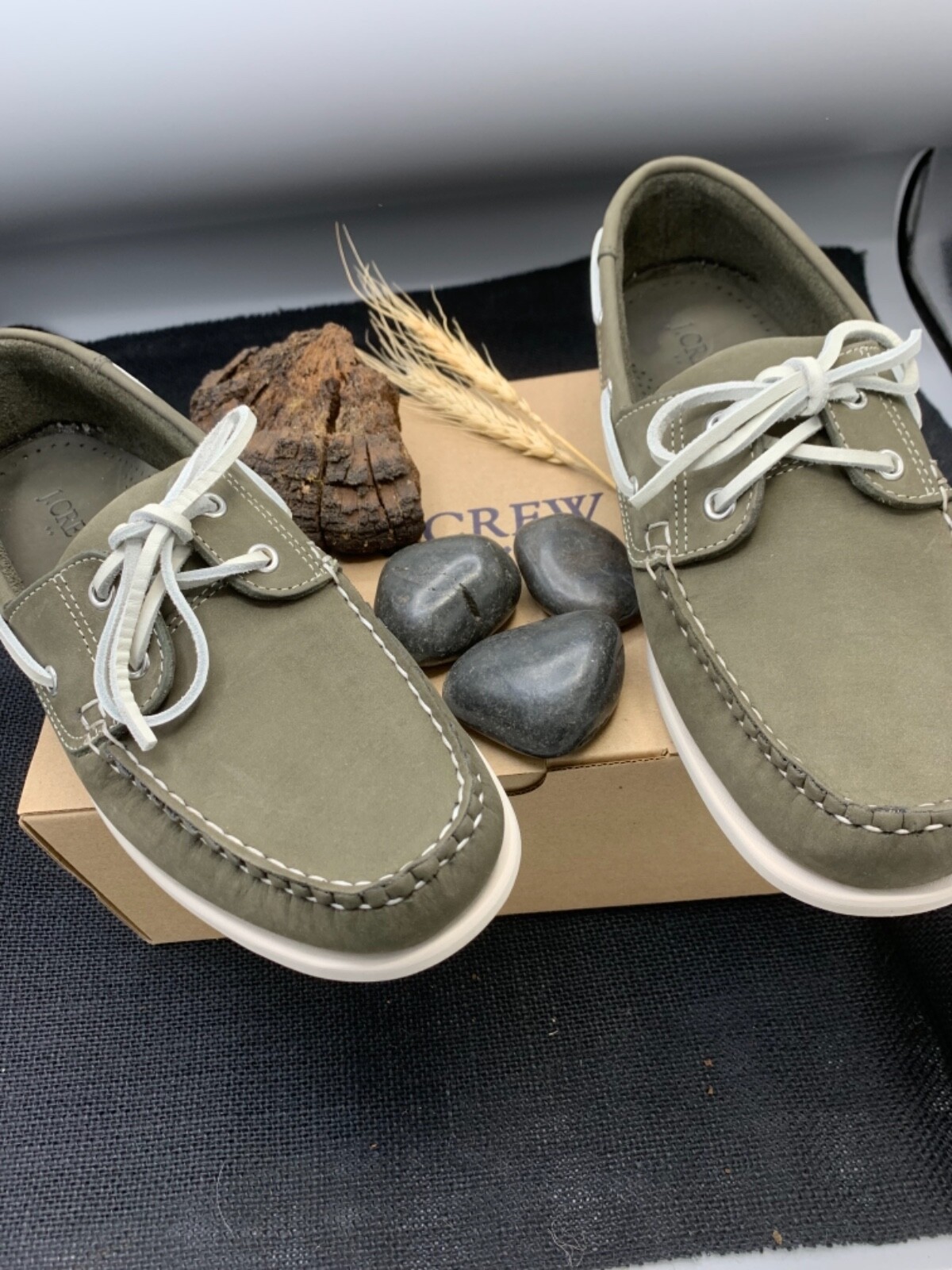 J Crew Classic Boat Shoes Men 8, Gray 