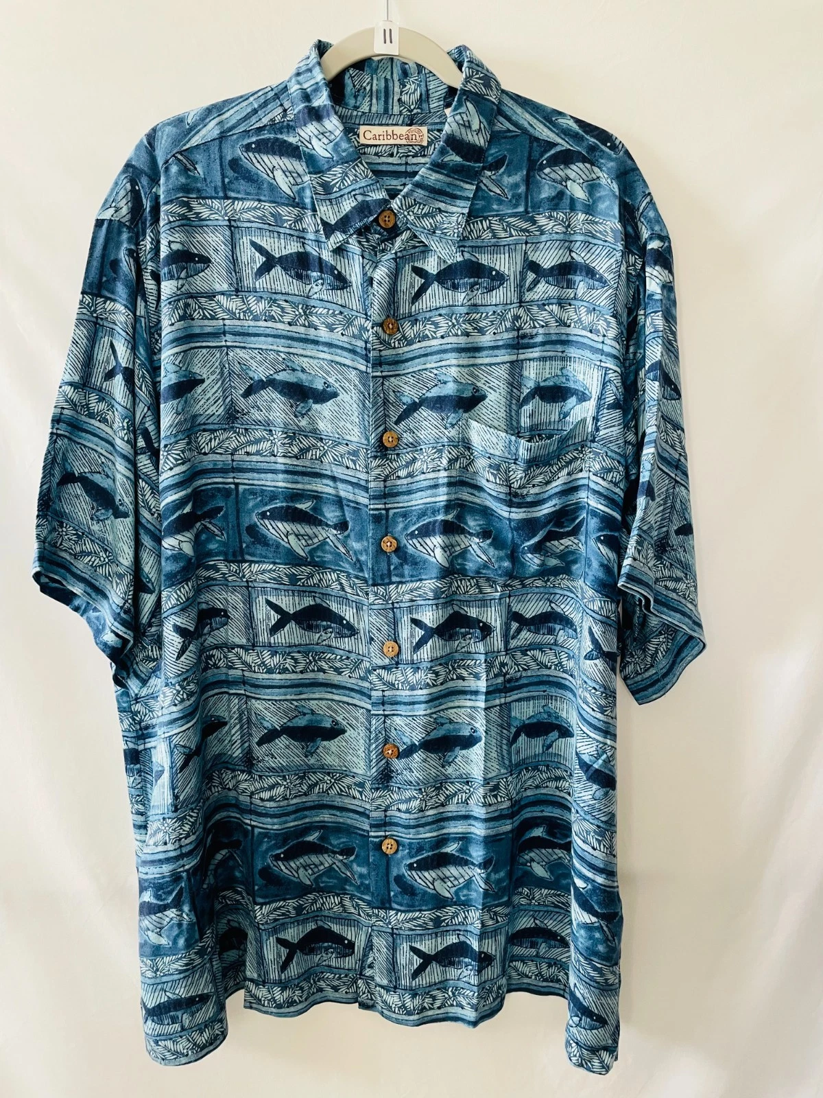Caribbean Mens Blue Y2K Fish Print Hawaiian Beach Button Up Shirt Size X-Large
