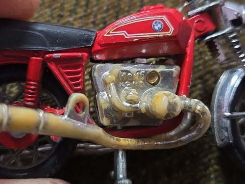 Vintage BMW /5 Toy Die Cast Motorcycle Red  - Afbeelding 11 van 12