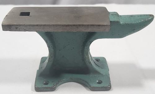 Vintage Small Cast Iron Anvil W/Pritchel Hole Made In Japan - Picture 4 of 6