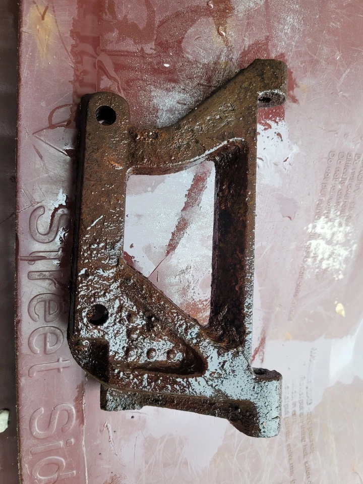 Оригинальный кронштейн кондиционера 1973–81 Pontiac GTO Grand Prix 491877 400 455  - Изображение 4 из 4