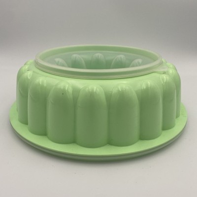 Vintage Tupperware Jello Jell-N-Serve  Mold Jade Green Insert & Lid 3 Piece 1202