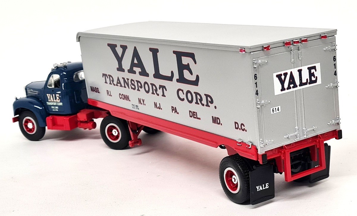 1ST Gear 1/34 - Mack Model B-61 1960 Yale Transport Diecast Model Truck