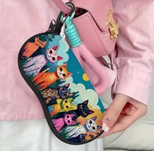 LADIES   ?CAT PRINT? NEOPRENE  CLIP ON SECURE GLASSES CASE  ??BNWT