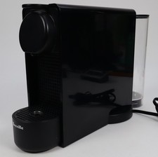 Cafetera Breville Nespresso SEC320BLK, negra piano