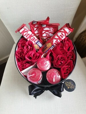 Bellissimo opulento lusso nero Kitkat Yankee candele fiori cappello scatola regalo cesto