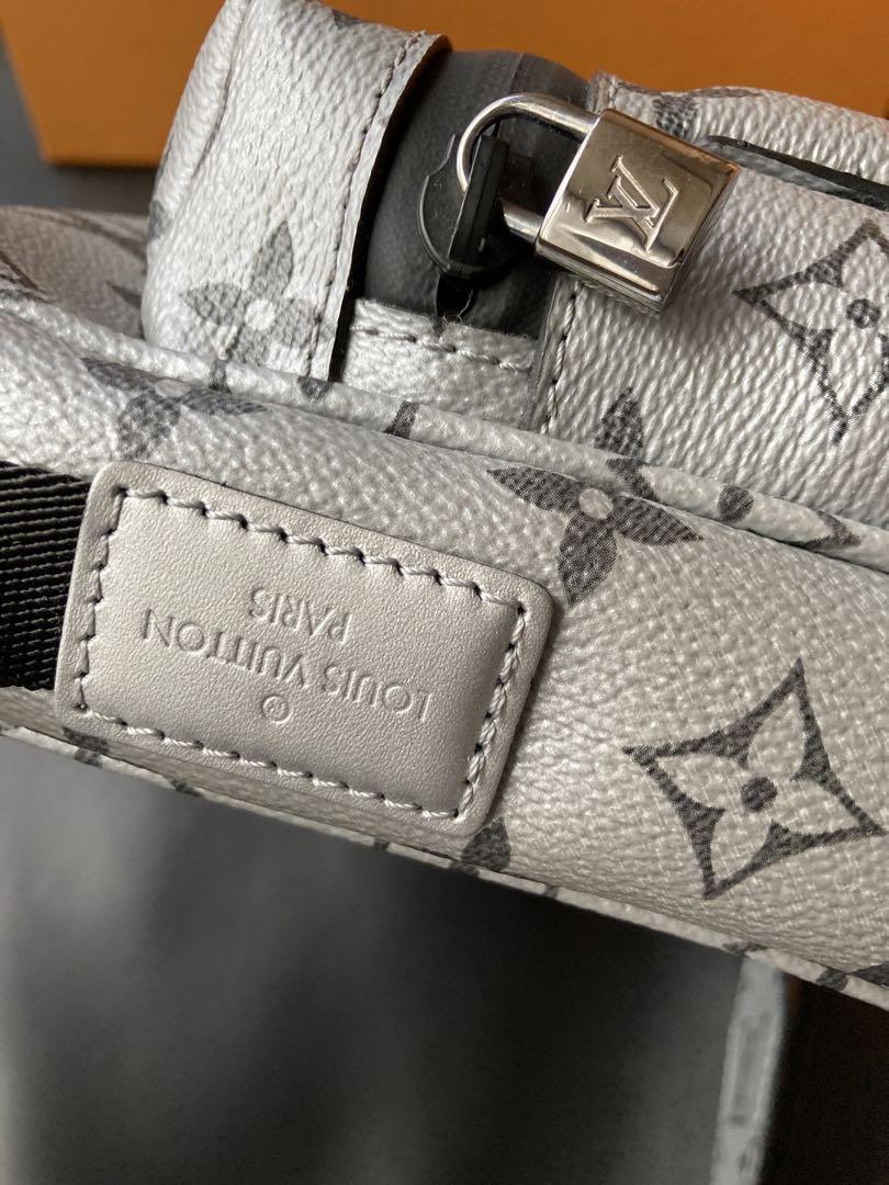 Louis Vuitton Messenger PM Bag Crossbody M43859 Silver Purse Louis Vuitton Messenger PM Bag Crossbody M43859 Silver Purse