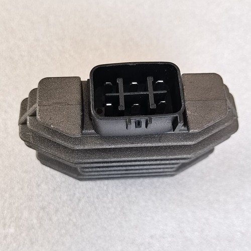 Voltage Regulator Rectifier For Yamaha Morphous CP250 Majesty 400 YP400 2005-12 - Picture 3 of 5