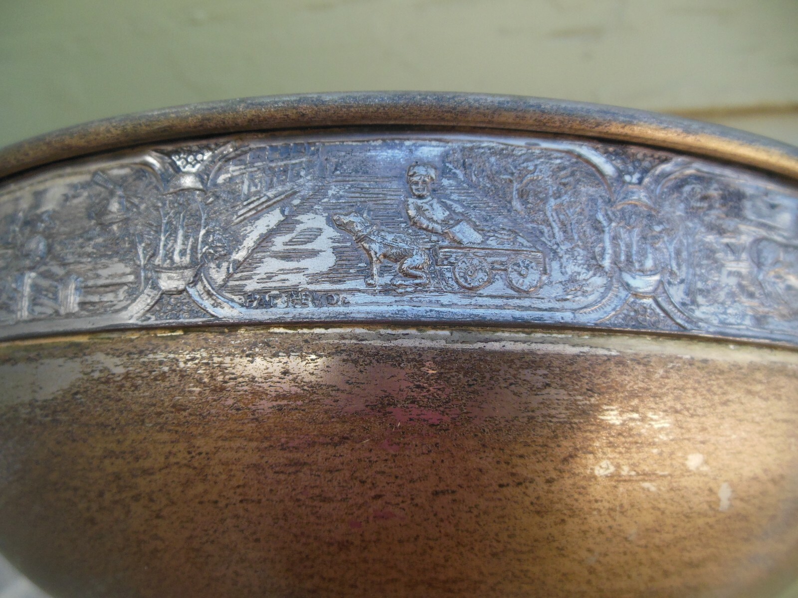 Vintage Sheffield Plate Compote Fruit Bowl Large Dutch Boy Girl Figural Scenes