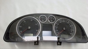 VW Passat 1.6 3 B Kombiinstrument TDI 88311245 16148