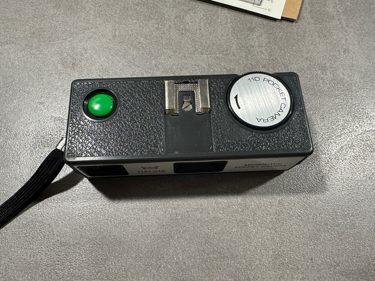 Halina 110 Pocket Camera Boxed