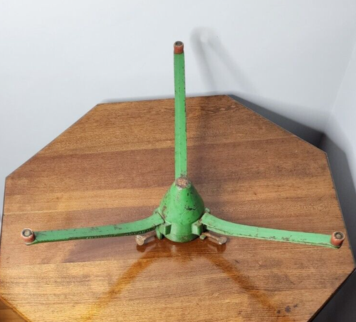 Antique Tripod 40s Christmas Tree Stand Original Green Paint Cast Iron ARCADE - Picture 7 of 10