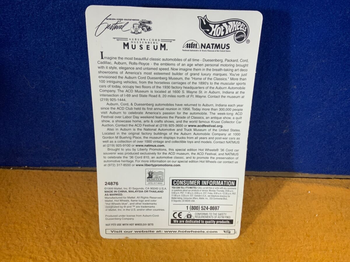 O9-16 HOT WHEELS MUSEUM - 1936 CORD S10 SEDAN - BLACK - 1999 O9-16 HOT WHEELS MUSEUM - 1936 CORD S10 SEDAN - BLACK - 1999