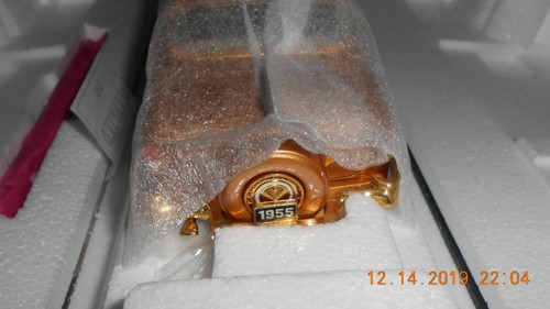 Franklin Mint Collector's 1955 Gold Chevy Bel Air 1/24 50 Millionth Lim.Ed. #13 - Picture 7 of 11